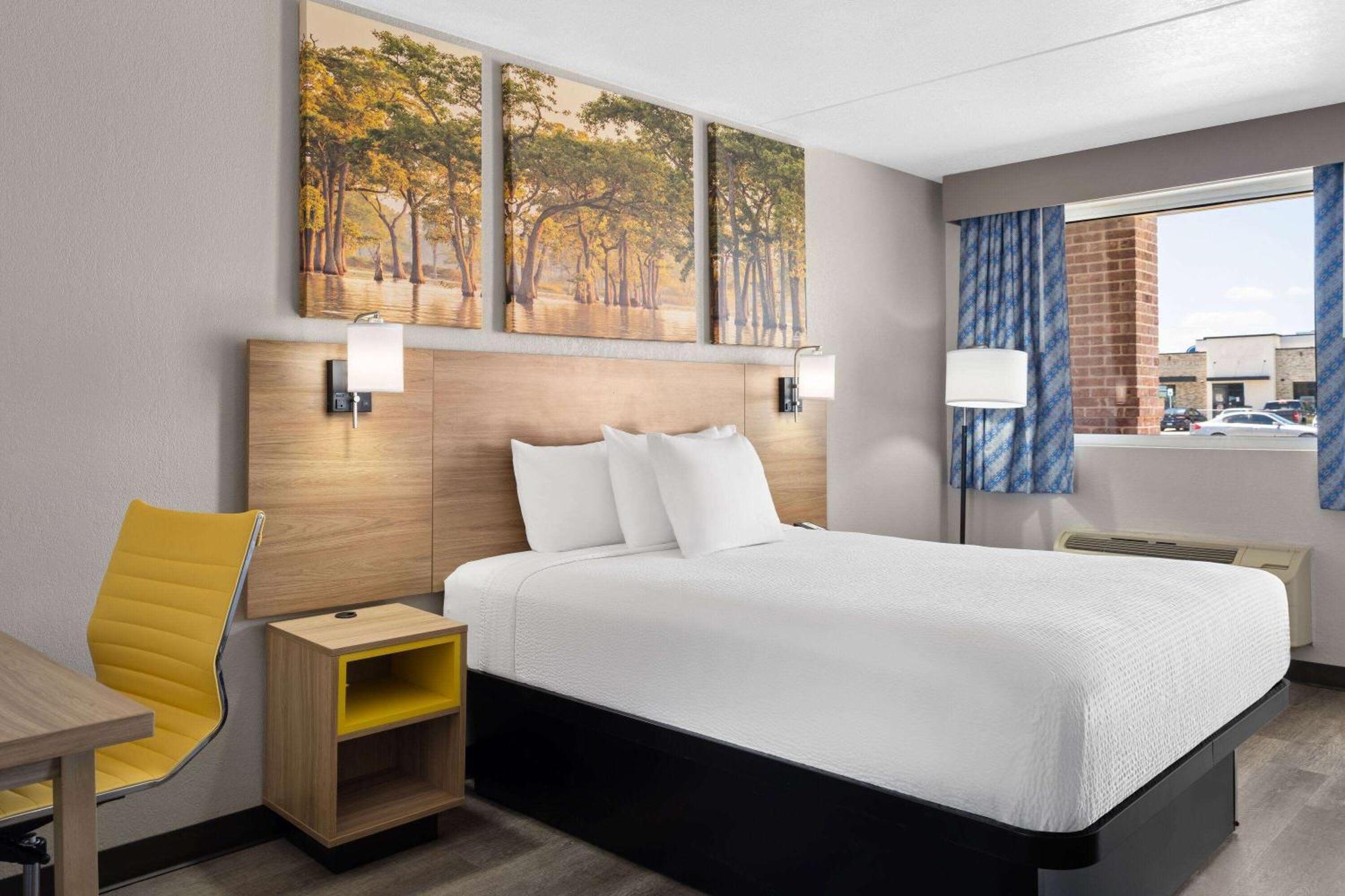 Days Inn By Wyndham Conway Exteriör bild