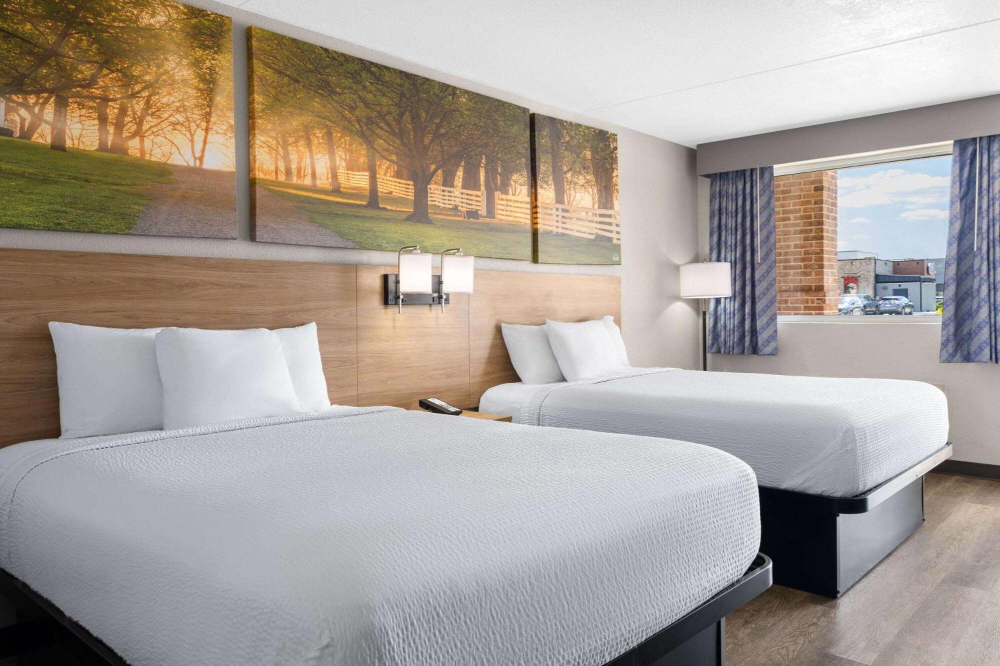 Days Inn By Wyndham Conway Exteriör bild