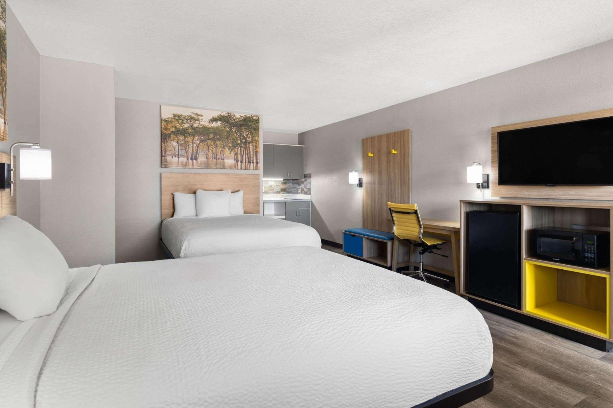 Days Inn By Wyndham Conway Exteriör bild
